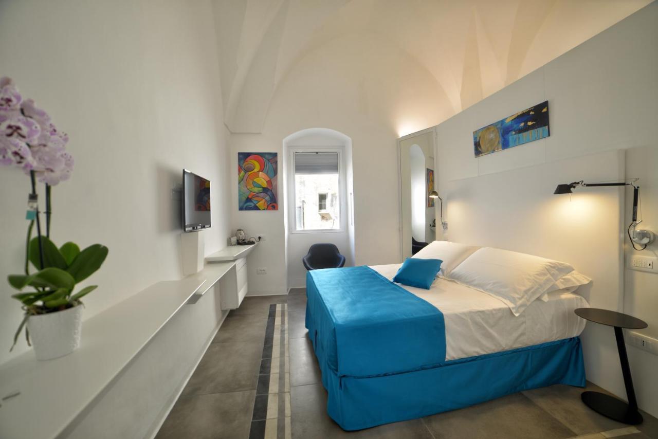 Sunshine Luxury Rooms Ostuni Bagian luar foto